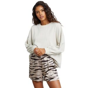 Rails Leighton Short in Beige Watercolor Tiger 💕